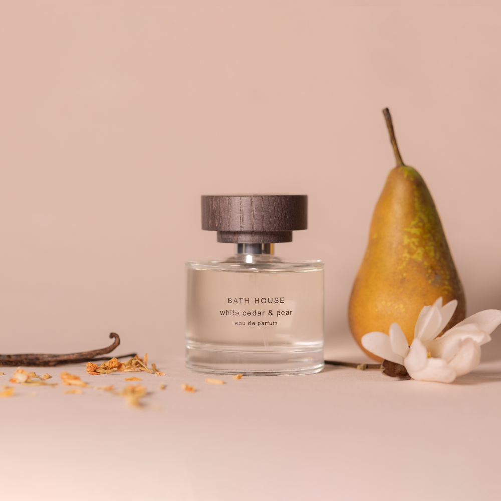 White Cedar & Pear Eau De Parfum
