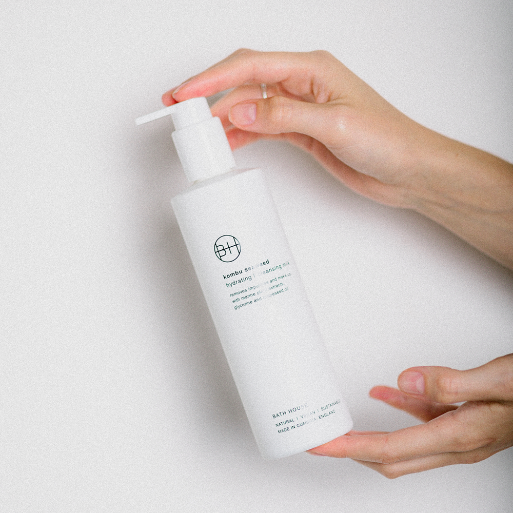 Kombu Seaweed Cleansing Milk