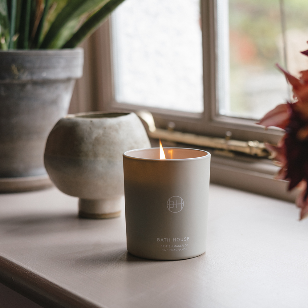 Alternative image of Library Fragrance Candle