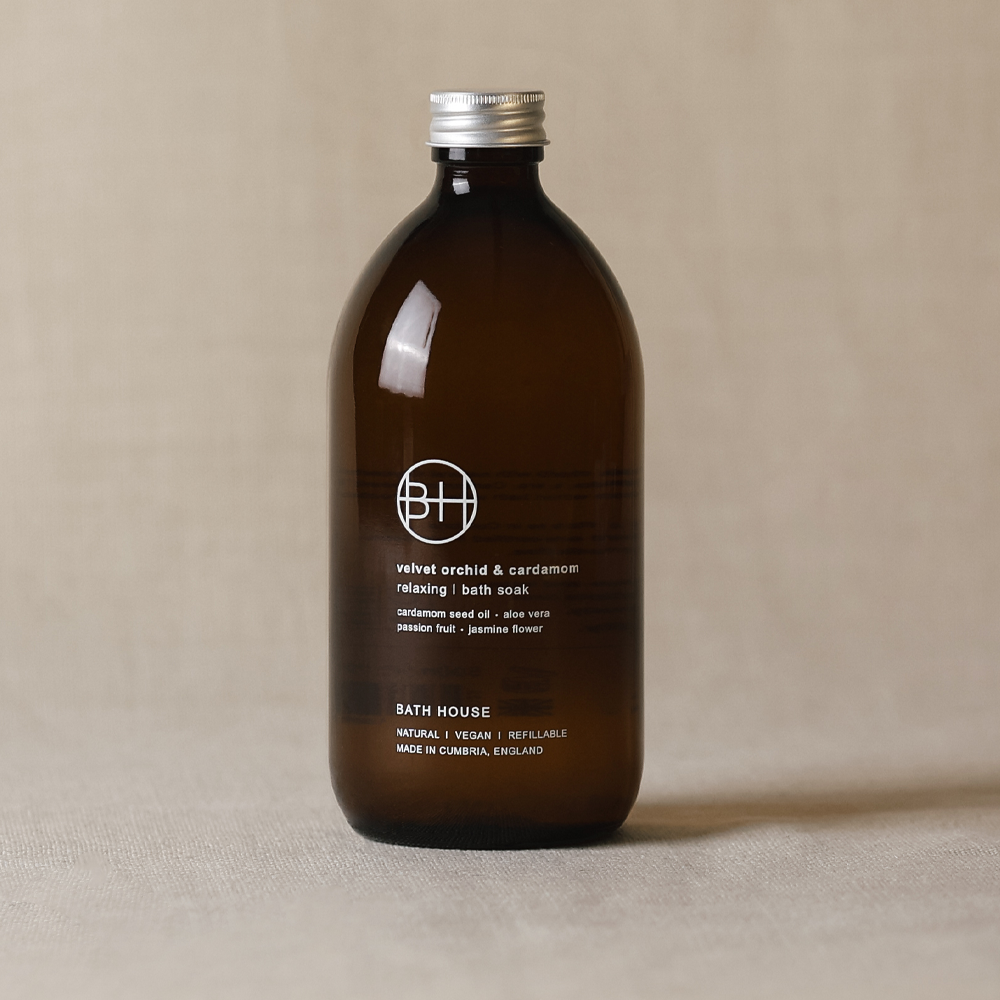 Alternative image of Velvet Orchid & Cardamom Bath Soak
