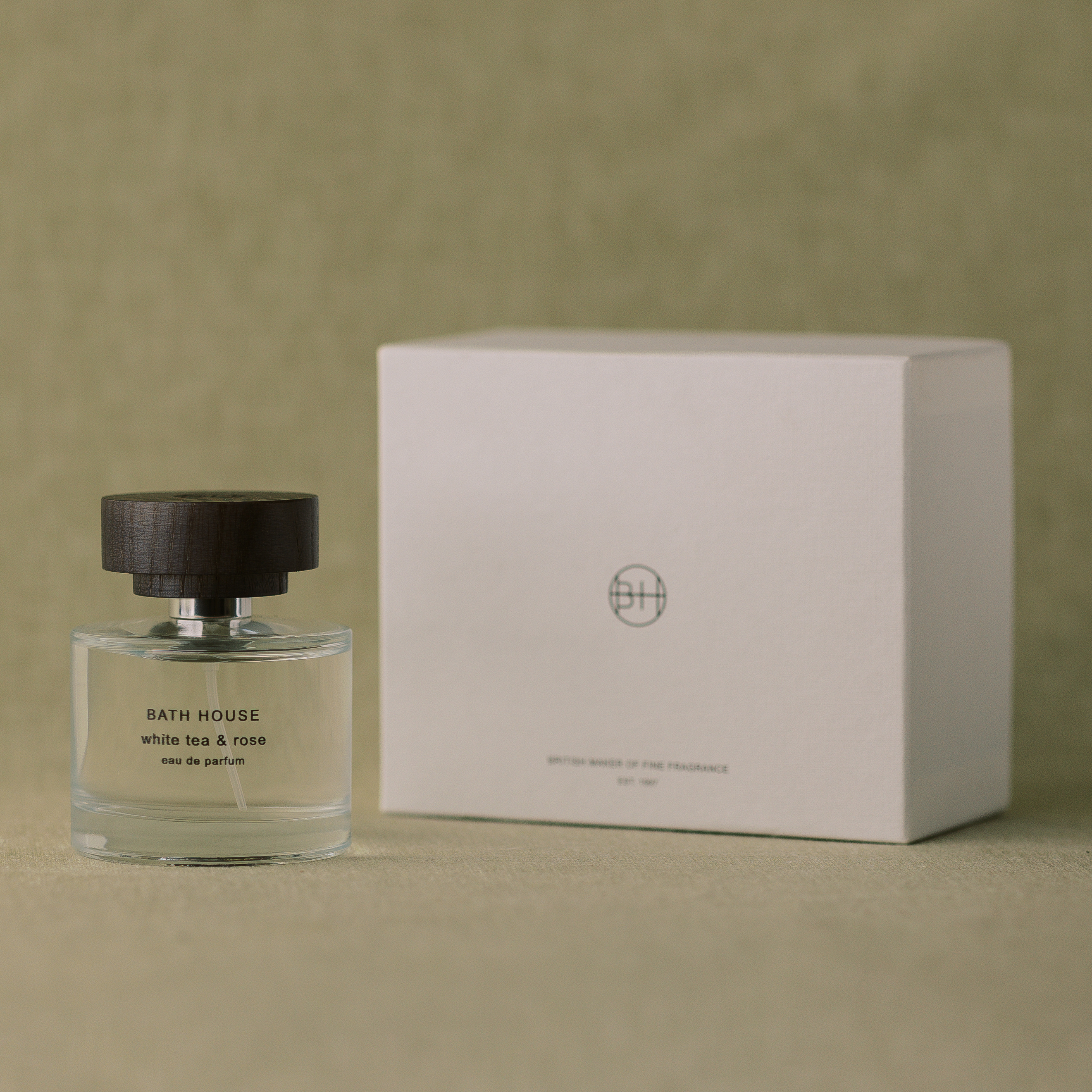 Alternative image of White Tea & Rose Eau De Parfum