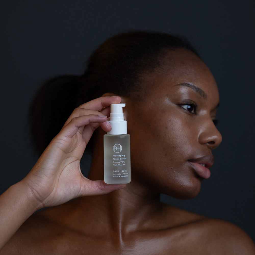 Alternative image of Mattifying Facial Serum