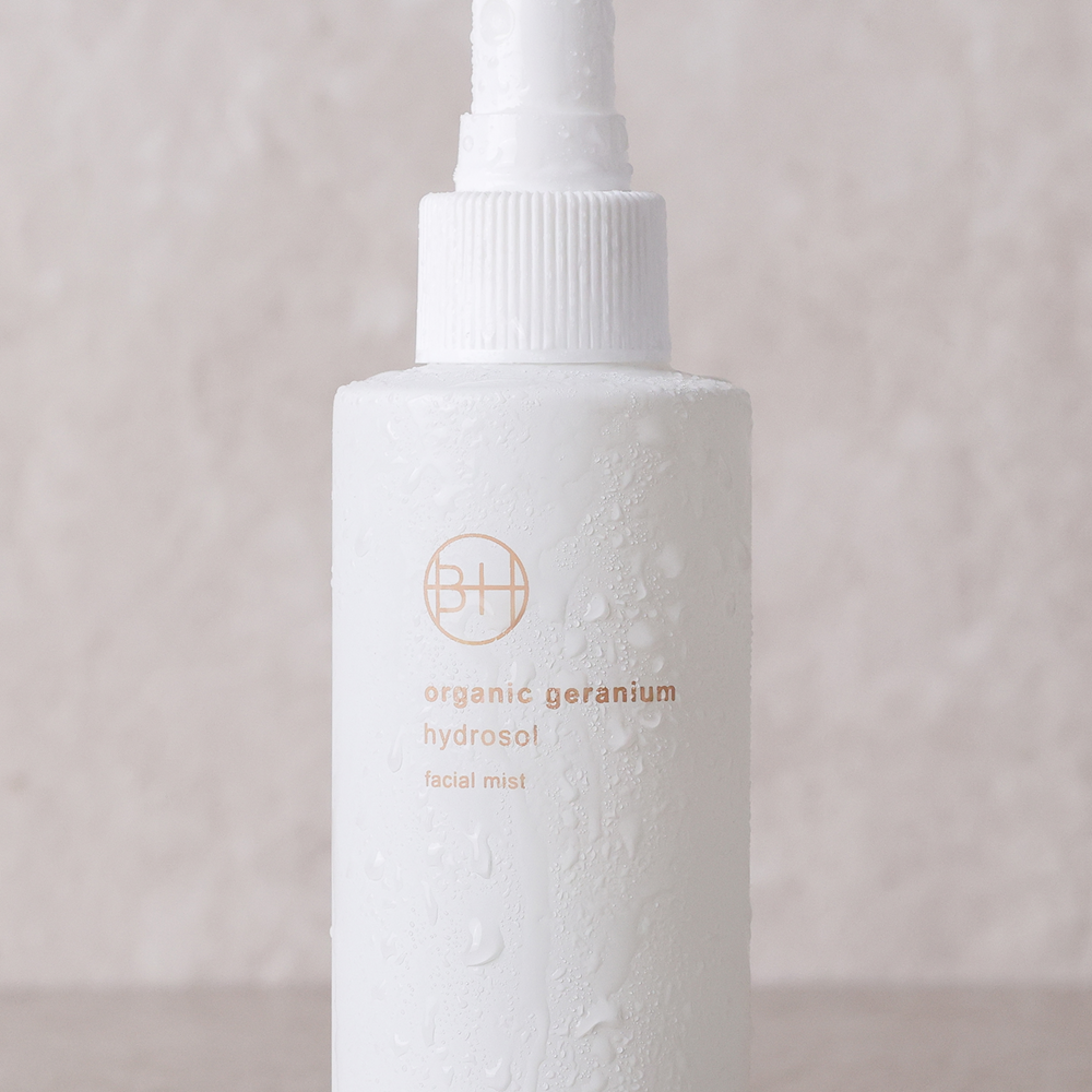 Alternative image of Geranium Hydrosol