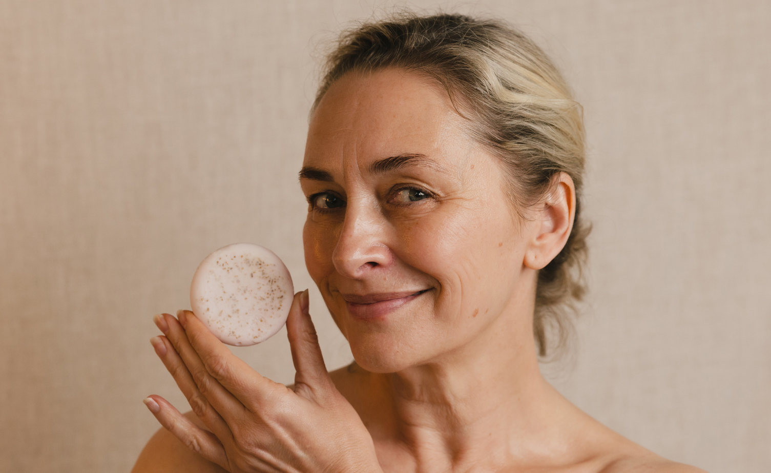Related post of Ingredients we trust, earth, oil and elemental skincare.